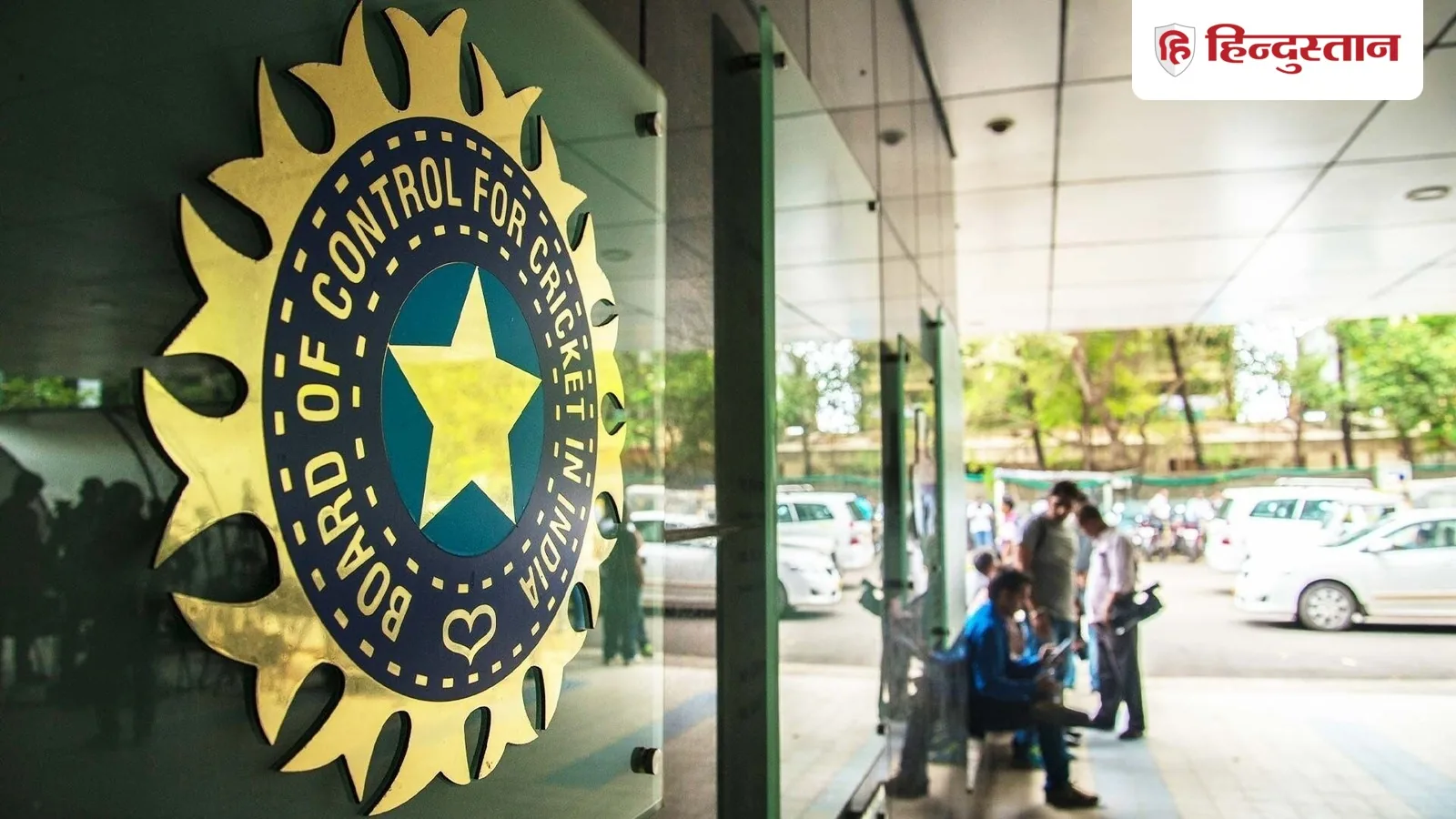 BCCI ने एक साथ 64 खिलाड़ियों पर लगाया बैन, वर्ल्ड कप विजेता खिलाड़ी का नाम भी शामिल